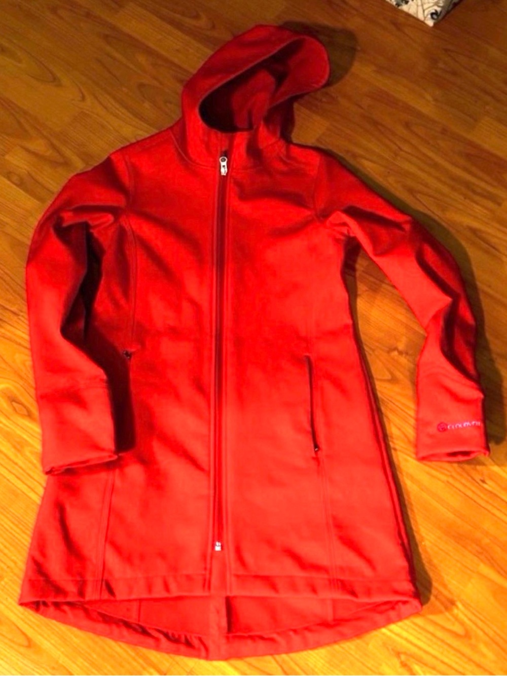 Cloudveil Red Hooded Softshell Raincoat Size XS